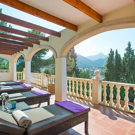 Casa Del Bosque Villa *